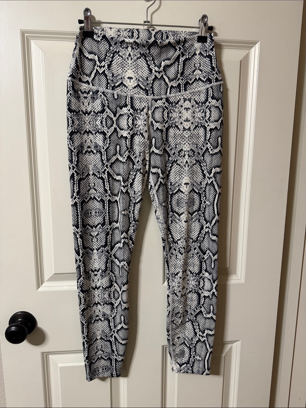 Varley Black & White Snake-Print High-Rise Leggings